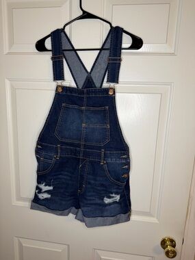 Women’s Dark Blue Denim Short Overalls with Adjustable Straps distressed Sz 7-9
